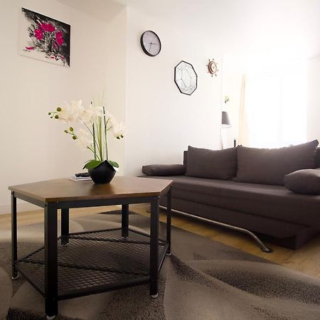 Triplex Lumineux A Cherbourg, Hyper Centre, 2 Pas Du Port & Vie Nocturne, Intendance Luxury Host Luaran gambar